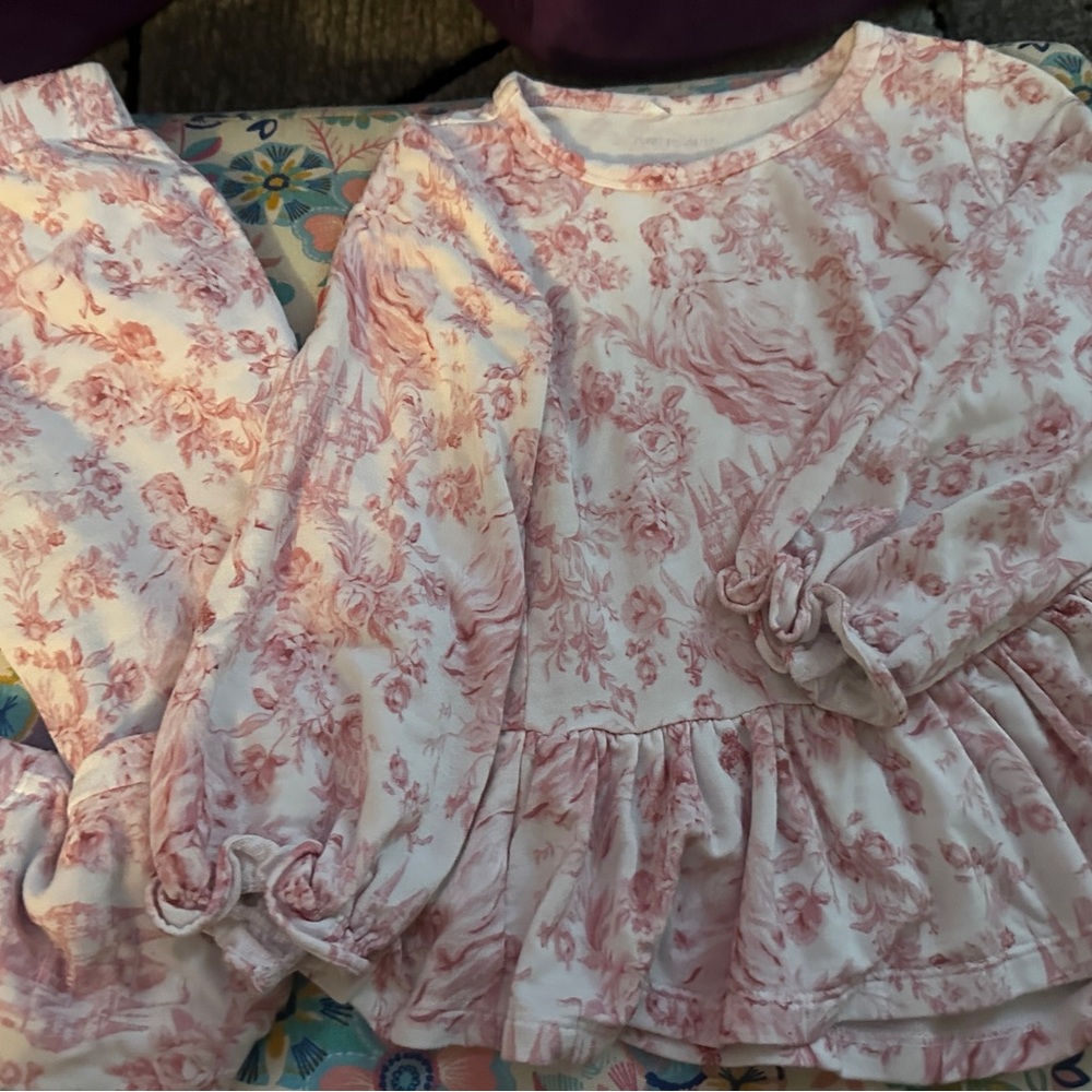 Posh peanut Antoinette Bamboo French Terry top and joggers 2T